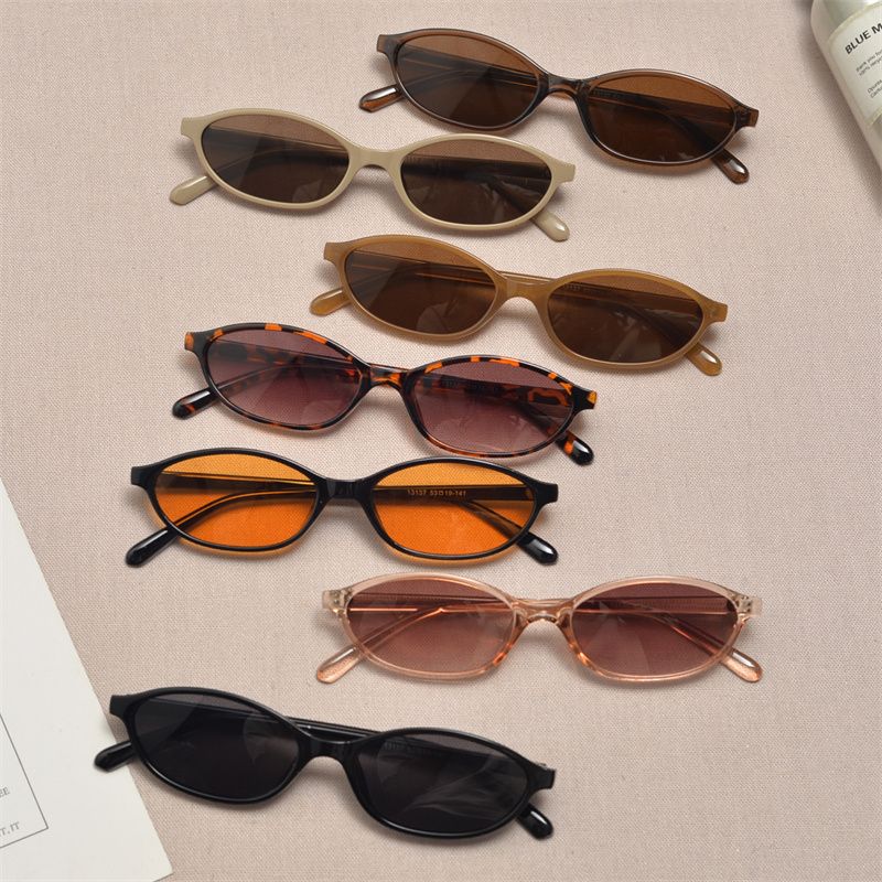 Vintage Small Cat Eye Sunglass - Sunglasses Cat Eye のレビューと価格