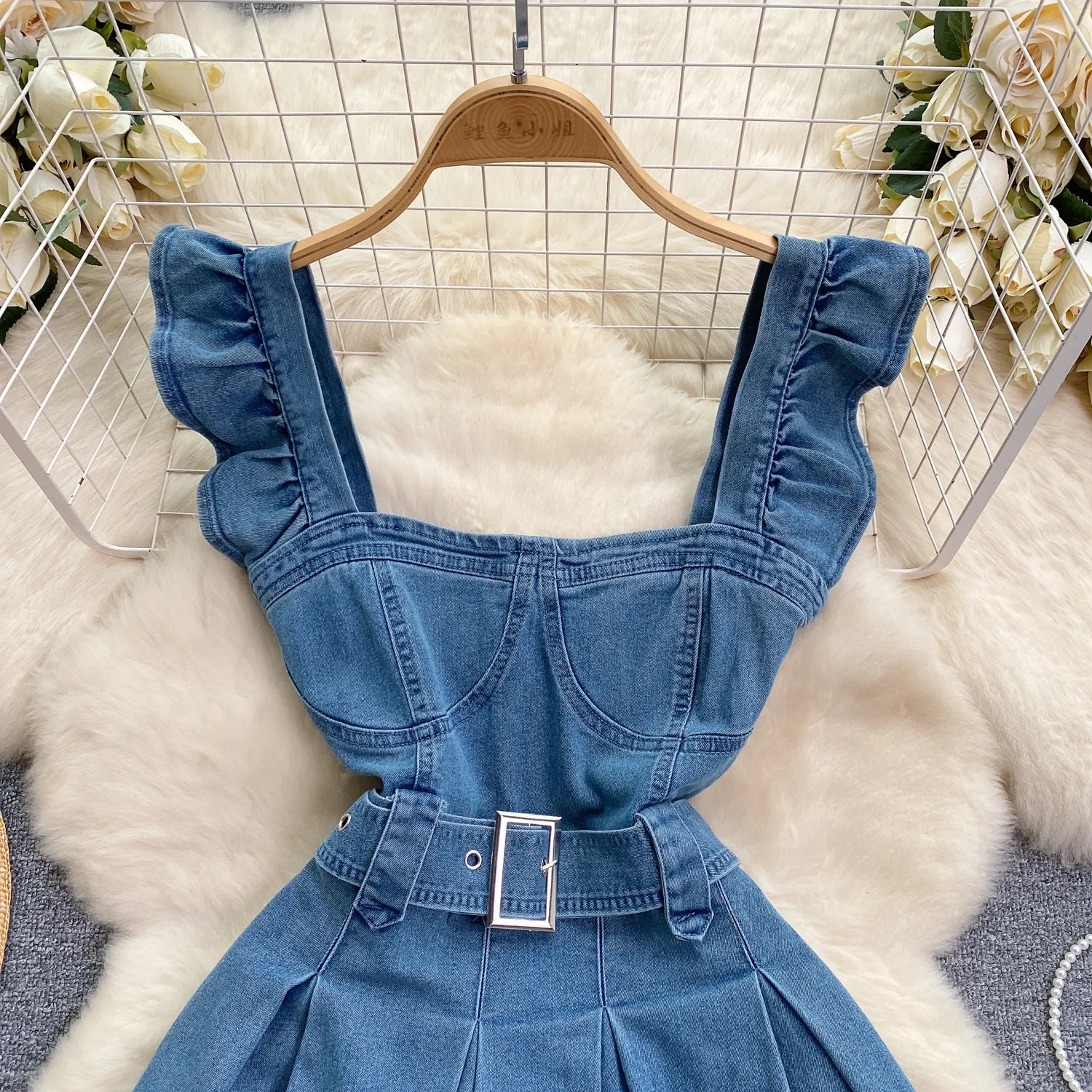Korean Version of The College  - Maxi Dress Halter のレビューと価格