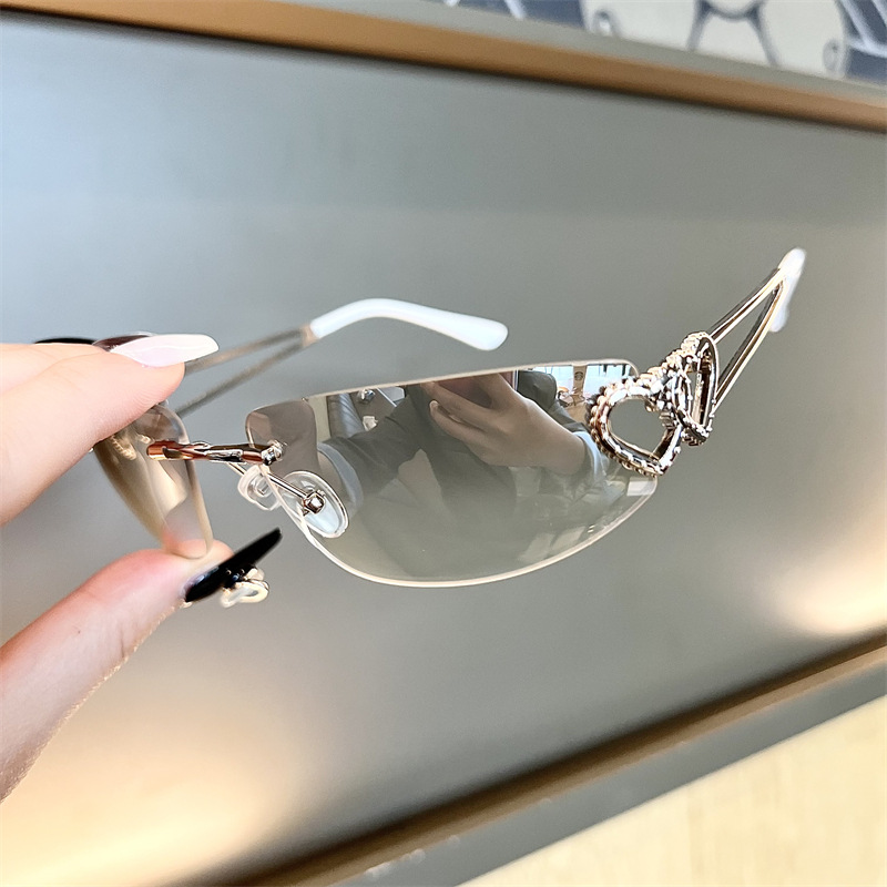 New Oval Cat Eye Frameless Mer - Sunglasses Cat Eye のレビューと価格