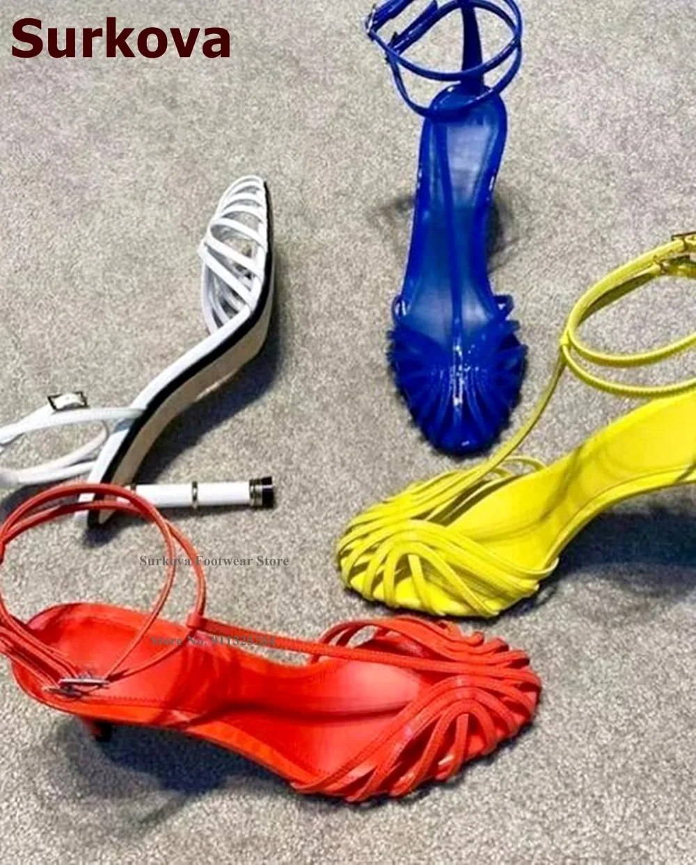 Surkova Matte Leather Thin Str - Sandal Strappy Heeled のレビューと価格