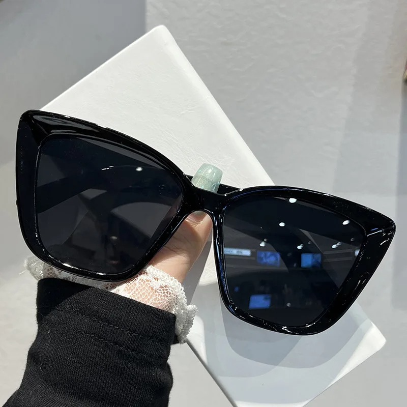Trendy Cat Eye Sunglasses for  - Sunglasses Cat Eye のレビューと価格