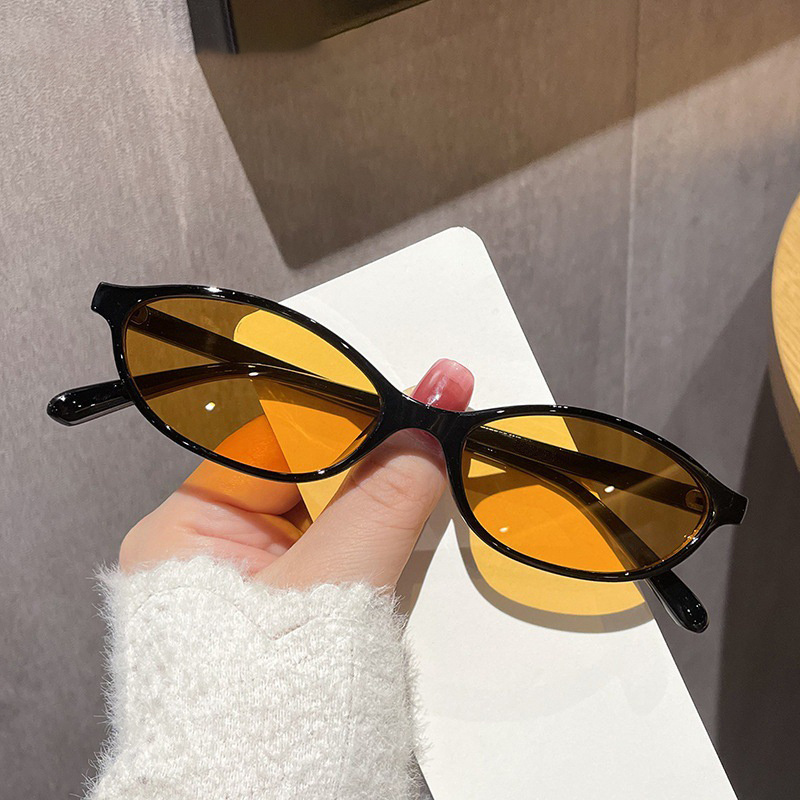 Retro Oval Frame Sunglasses Fa - Sunglasses Cat Eye のレビューと価格